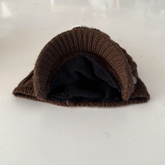 Knit caps - Picture 4 of 6